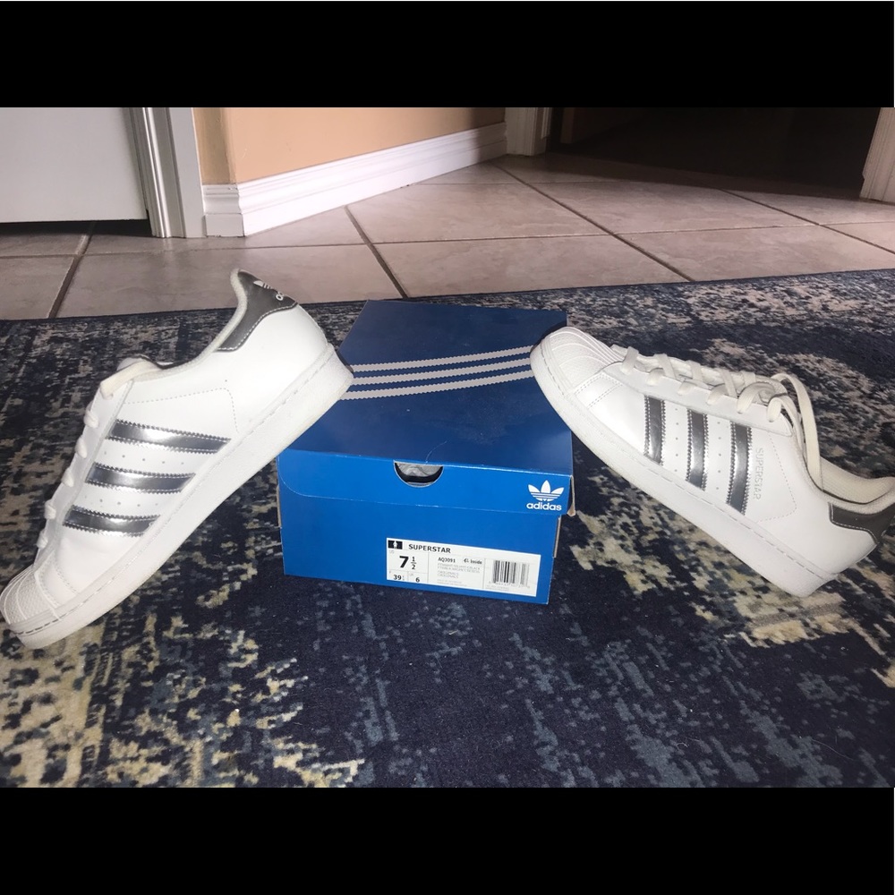Adidas Superstar Cloud White/Silver Metallic Shoes
